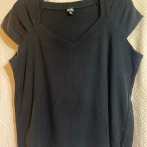 Women’s Rafaela Black Top 1X